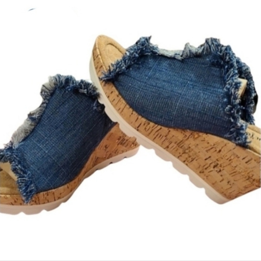 Minnetonka Wedges/Slides Blue Denim Fringe Stretch Peep Toe Size 9W/WW